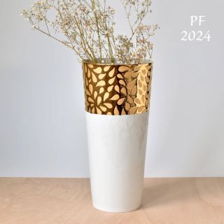 Buďme zlatí a kreativní po celý rok! PF 2024 #pf2024💫 #pourfeliciter #happynewyear #novyrok2024 #porcelainlovers...